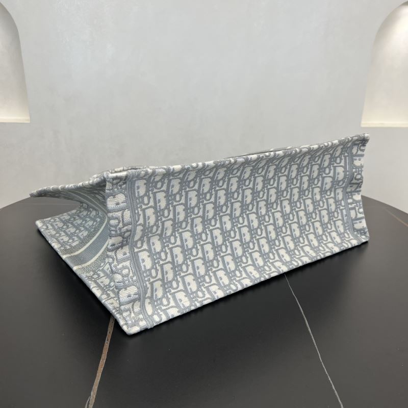 chr1st1an D10r shopping bags